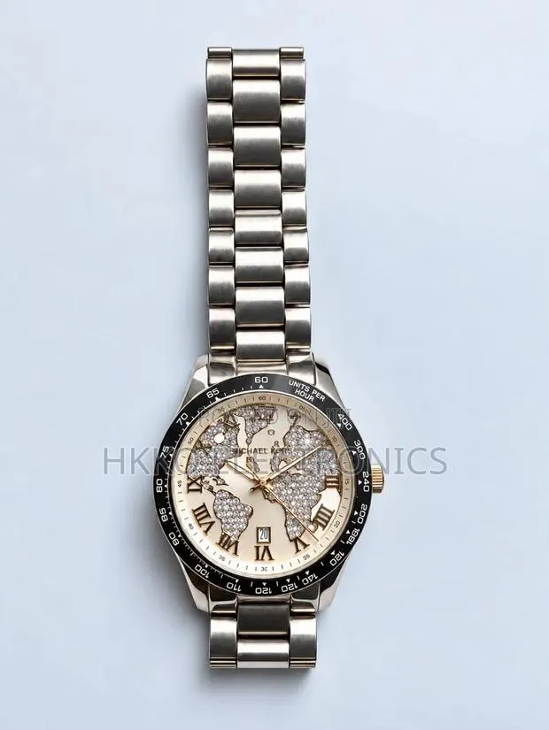 Michael Kors · Photo 1