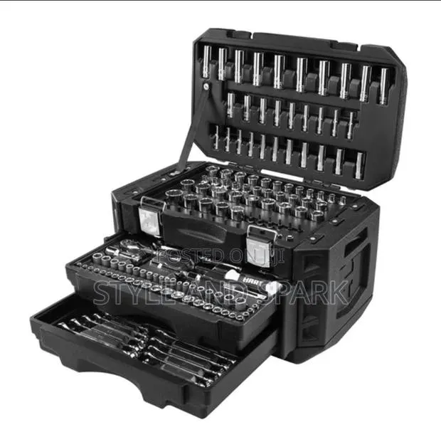 Hart 300-Piece Mechanics Tool Set, Multiple Drive, Chrome Finish · Photo 1