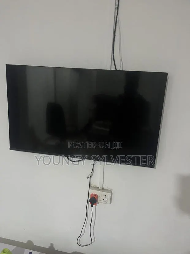 Sigma 43 Inches Smart TV · Photo 1
