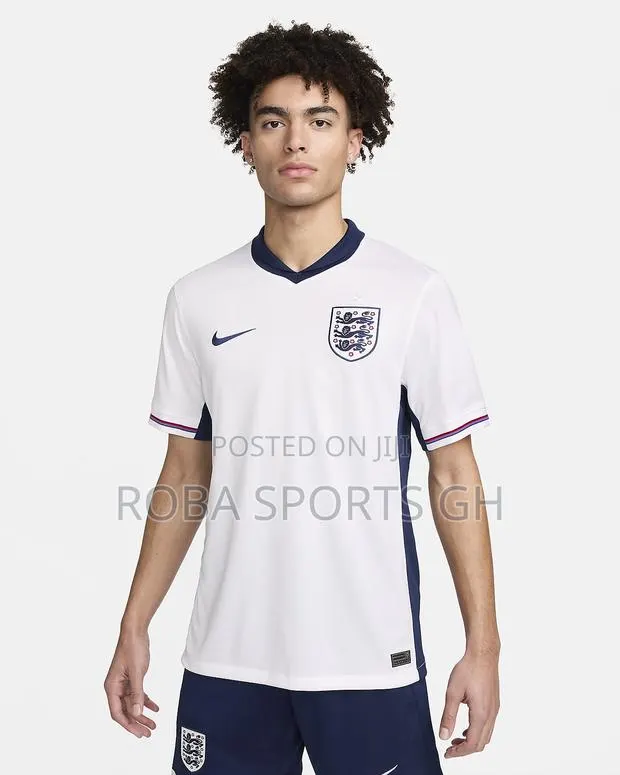 2024/25 England Home Jersey · Photo 1