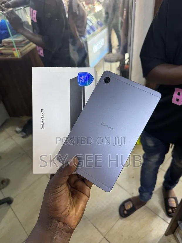 New Samsung Galaxy Tab A11 64 GB Black · Photo 1