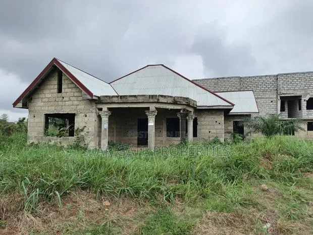 3bdrm House in Ejisu-Juaben Municipal for sale · Photo 1