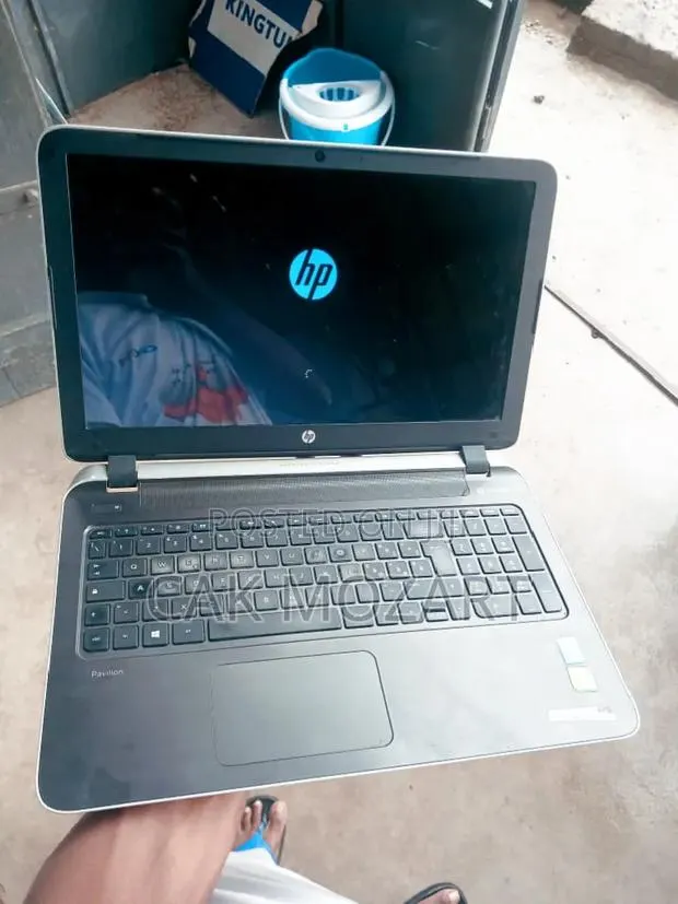 Laptop HP Pavilion 15 8GB Intel Core i7 HDD 500GB · Photo 1