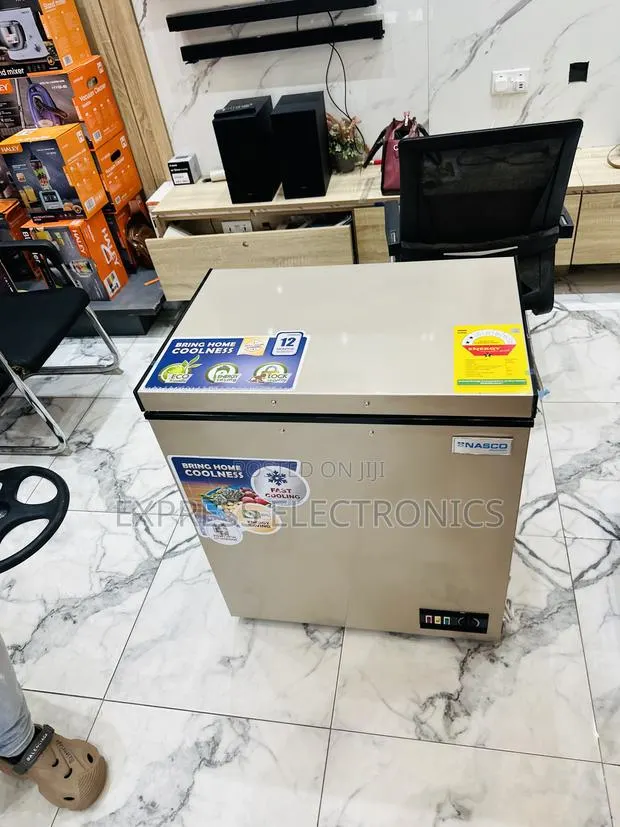 Less Expensive Chest Freezer 200l Nas-175fl · Photo 1