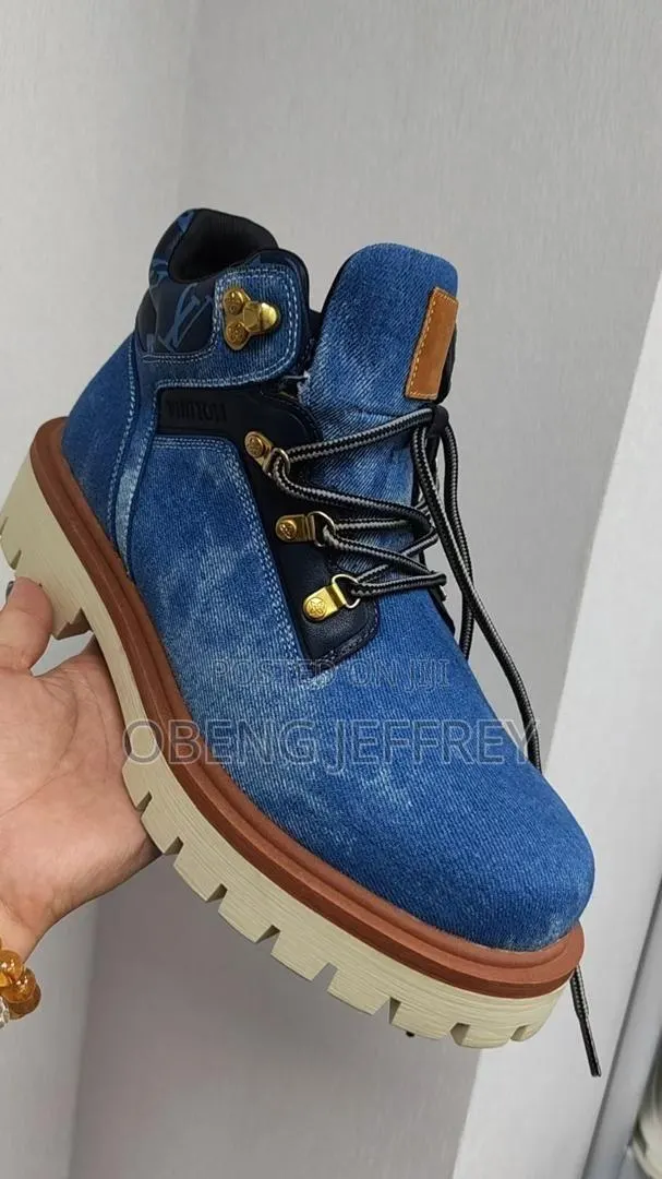 Original Louis Vuitton Remix Ankle Boot Blue · Photo 1