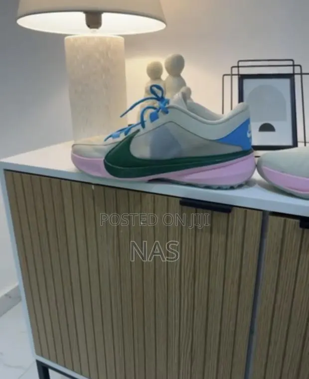 Nike Zoom Freak 5. · Photo 1