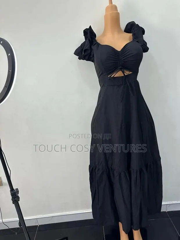 Beautiful Black Long Dress · Photo 1