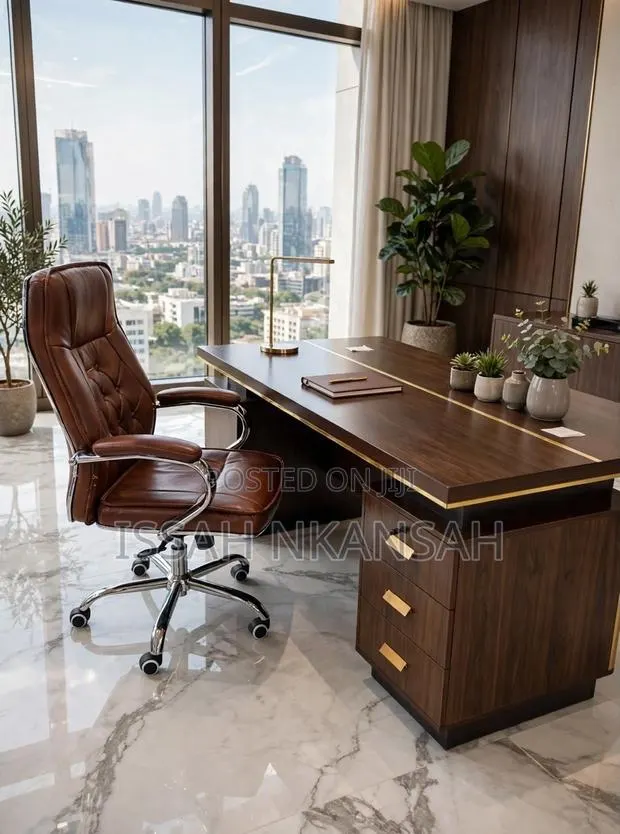 Boss Executive Brown Office Desk and Chair · Photo 1