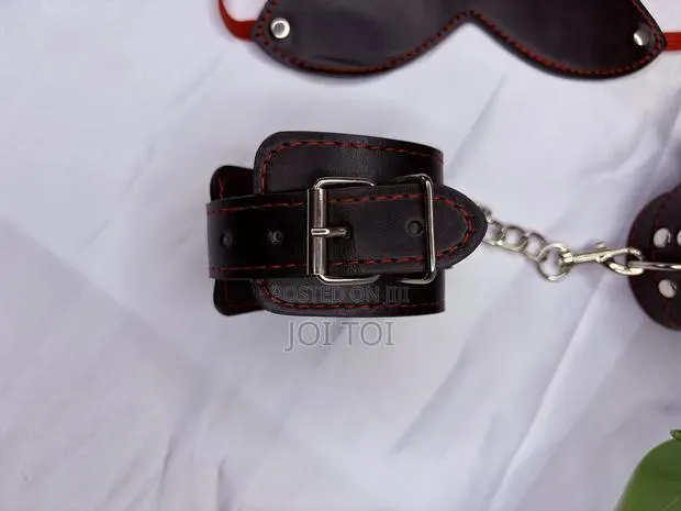 2 Set Play Item for Couples · Photo 1