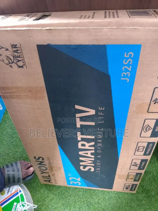 Good Looking Ailyons 32 Inches Smart Tv Set · Photo 1