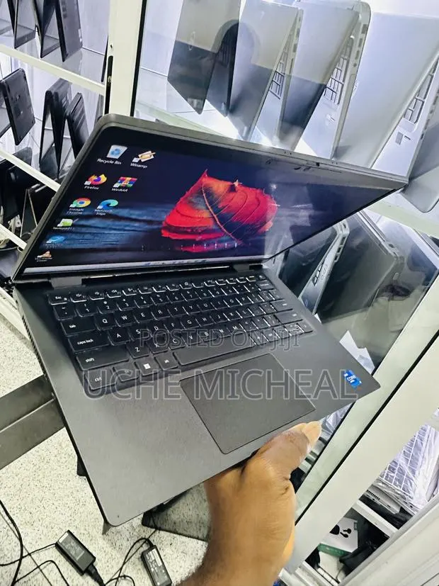 Laptop Dell Latitude 7420 32GB Intel Core i7 SSD 256GB · Photo 4