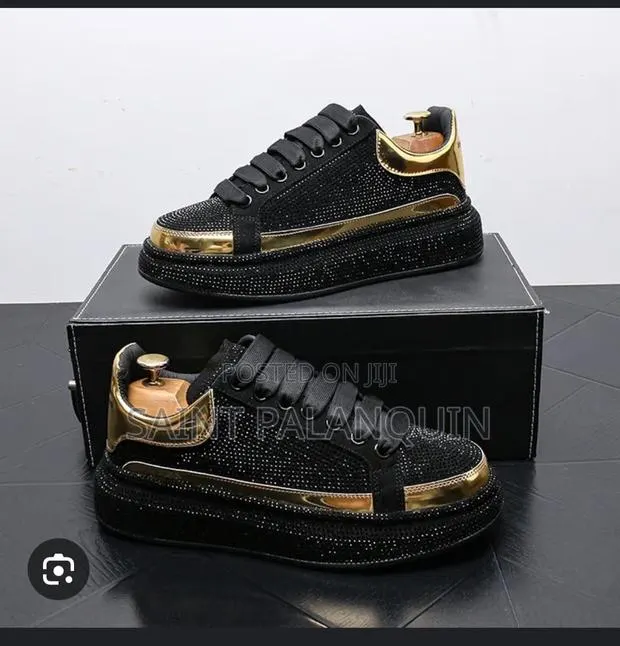 Original Luxury Alexander McQueen · Photo 1