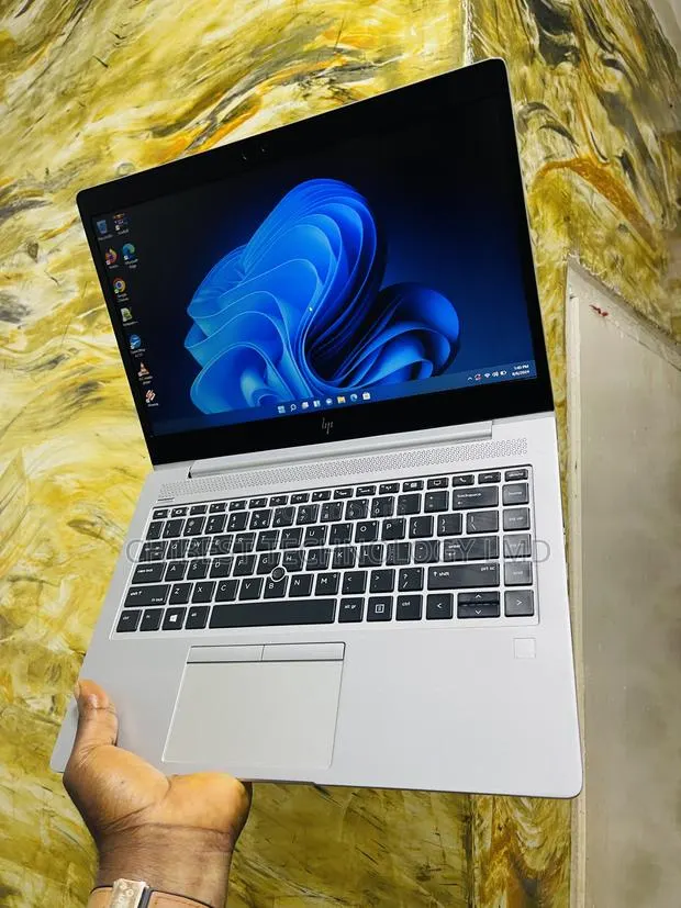 Laptop HP EliteBook 745 G5 8GB AMD Ryzen 5 SSD 256GB · Photo 3