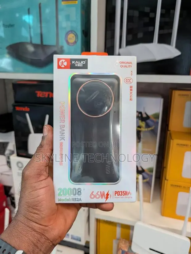 Original Fast Charge Power Bank · Photo 1