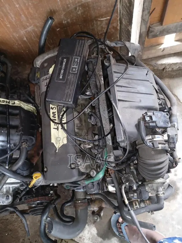 Suzuki Swift Manual Engine · Photo 1
