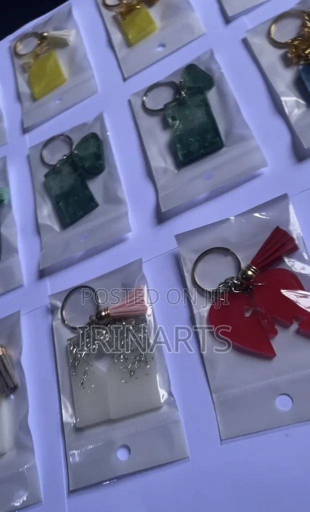 Resin Keychains/ Key Holders · Photo 1