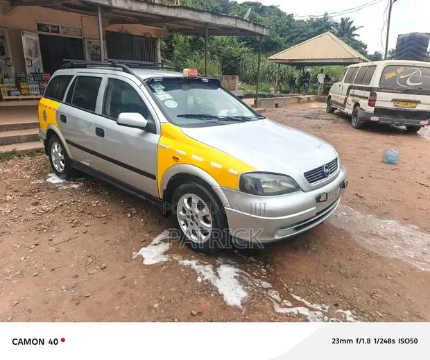 Opel Astra 1.7 CDTI 2003 Silver · Photo 1