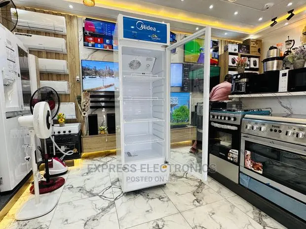 Ultra Modern Quietness Displayfridge Midea 400L MDRZ432FZG21 · Photo 1