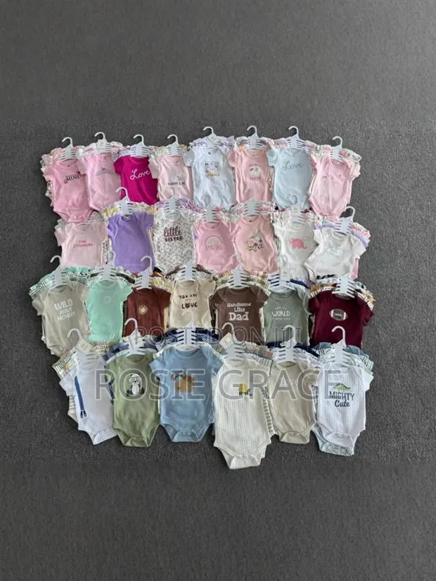 5 PCS Baby Underpins/Rompers · Photo 1