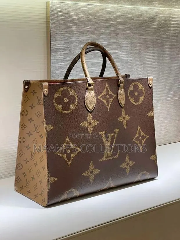 Louis Vuitton Onthego Tote Bag · Photo 1