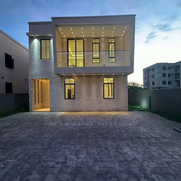 4bdrm House in Ea Properties, Lake Side Estate for sale · Photo 1