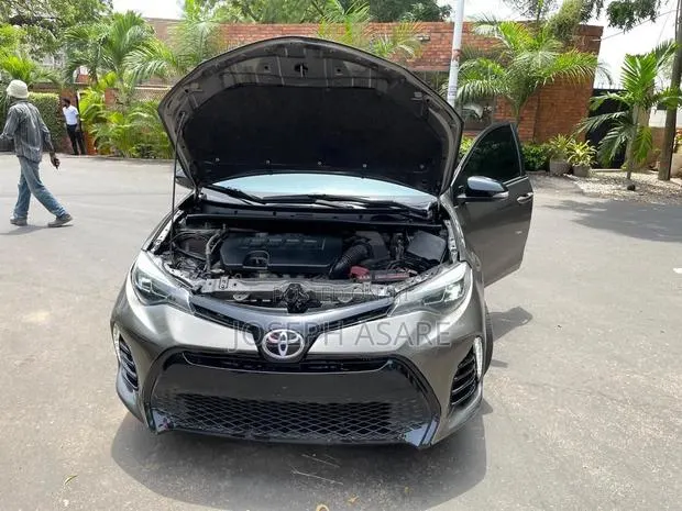 Toyota Corolla 2019 · Photo 1
