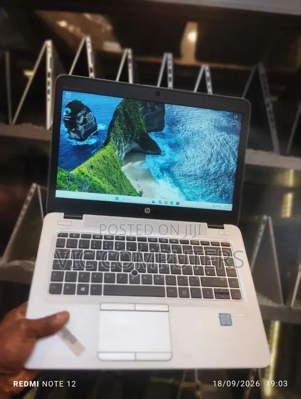 Laptop HP EliteBook 840 G3 8GB Intel Core i5 SSD 256GB · Photo 1
