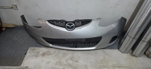 Mazda 2 Front Bumper · Photo 1