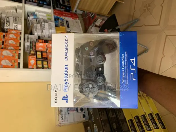 Sony Ps4 Dualshock 4 Wireless Controller – Brand New · Photo 1
