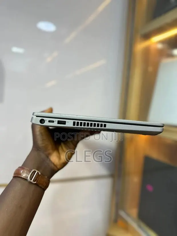 Laptop Dell Latitude 5410 8GB Intel Core i5 SSD 256GB · Photo 1