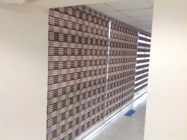 Special Beautiful Blinds Curtains · Photo 1