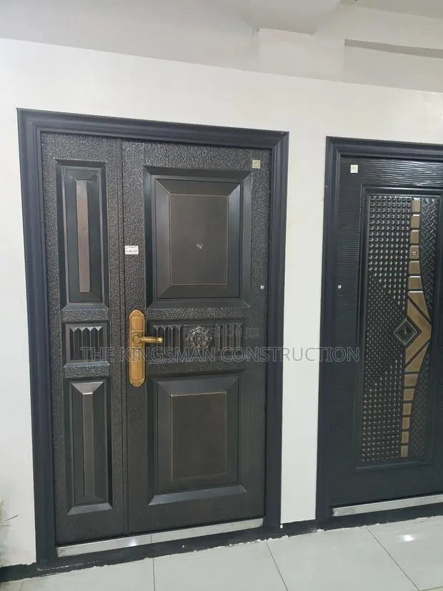One Half Doors · Photo 1