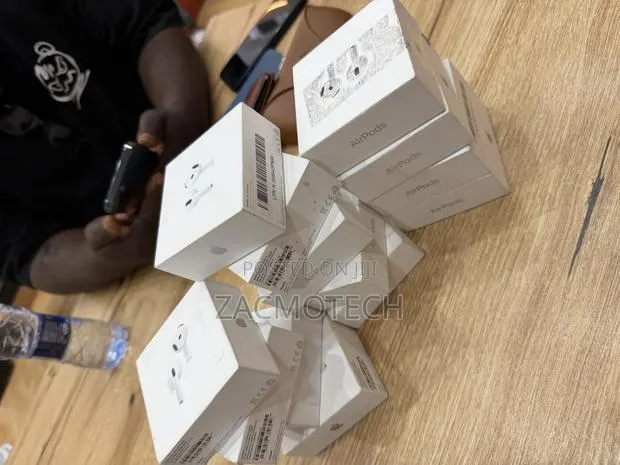 Apple Airpod4 · Photo 1