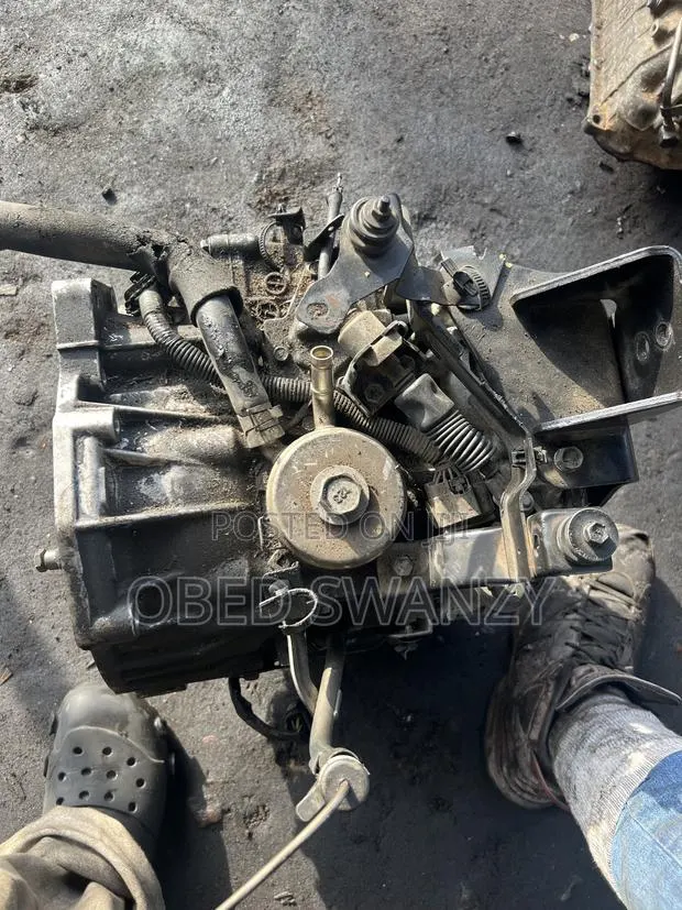Kia Picanto Automatic Gear Box Only · Photo 1