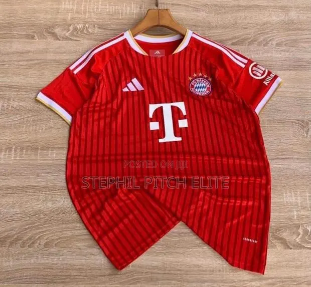 Fc Bayern 2026/27 Home Jersey · Photo 1