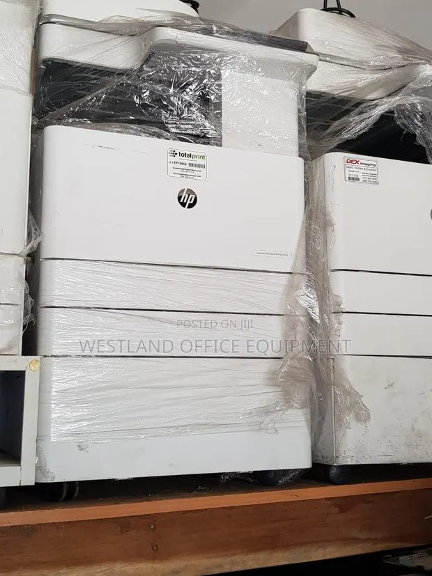 HP MFP E72530 · Photo 1