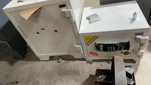 Fireproof Safe Locker (Lb-330)-50kg Strong & Heavy · Photo 1
