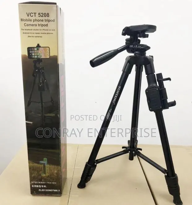 Tripod Stand With Remote Control. · Photo 2