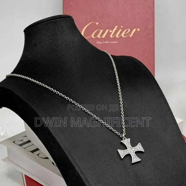 Necklace/Chains for All Events · Photo 1