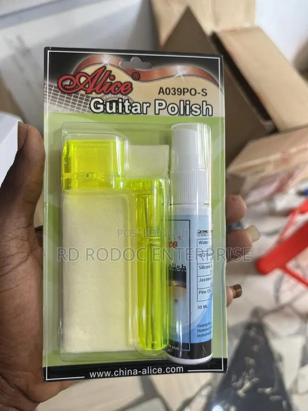 Alice Guitar Polish · Photo 1