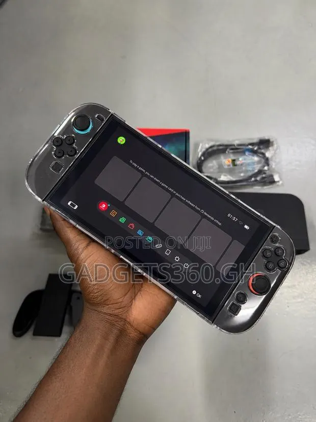 Nintendo Switch 2 (256GB SSD + Game Cartridge) · Photo 1