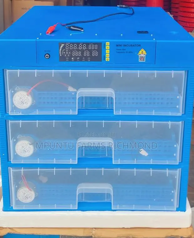 Incubator (210egg Capacity Automatic Incubator) · Photo 1
