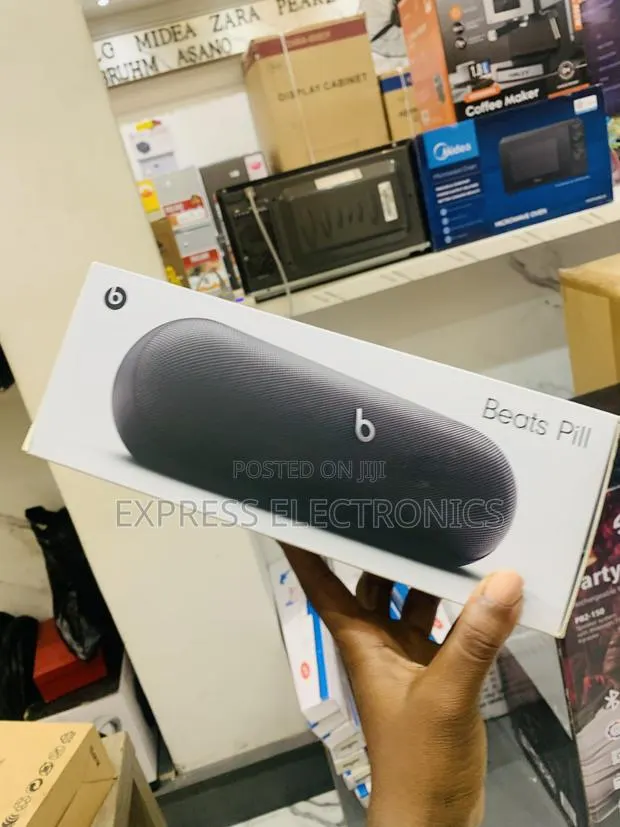 Ultra Modern Beat Pill - Portable Bluetooth Wireless Water‐Resistant · Photo 1