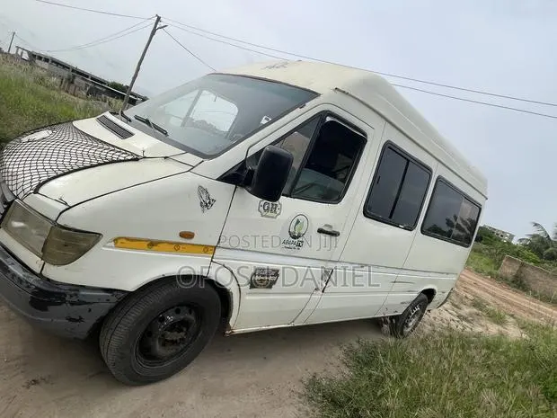 Mercedes-Benz Sprinter 2019 White · Photo 1