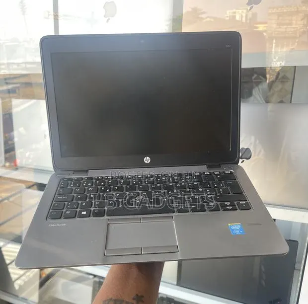 Laptop HP EliteBook 820 G2 8GB Intel Core i5 SSD 500GB · Photo 1