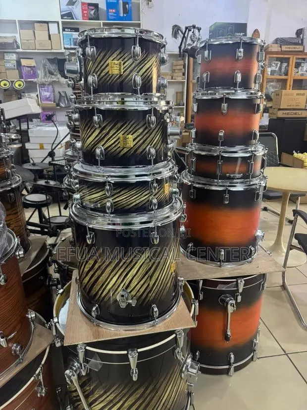 Pearl Acoustic Drum (5 Set) · Photo 1