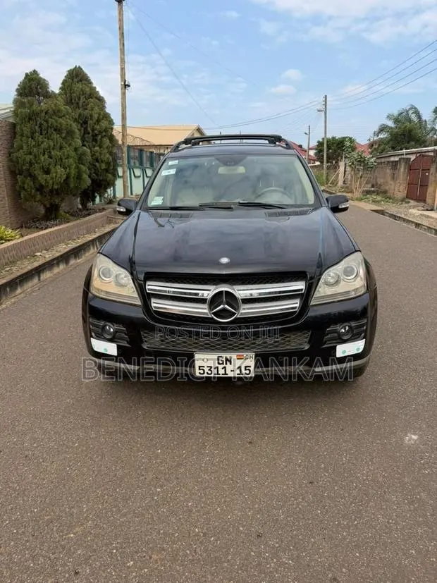 Mercedes-Benz GL-Class GL 450 2009 Black · Photo 1