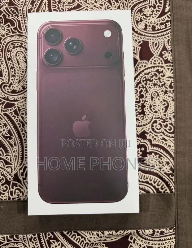 New Apple iPhone 18 Pro Max 256 GB Red · Photo 1
