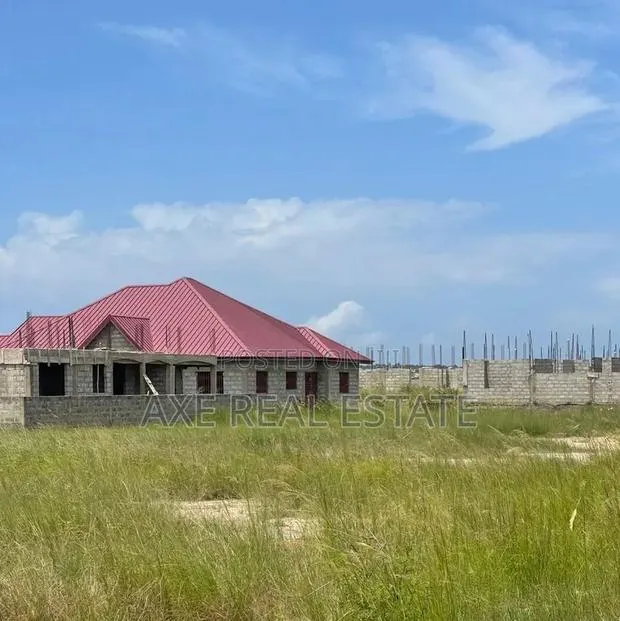 Prefect Developed Estate Lands < Prampram Township · Photo 1