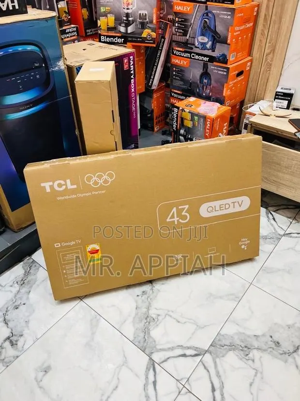 Super Classic TCL 43” Qled FHD Smart Android TV. · Photo 1